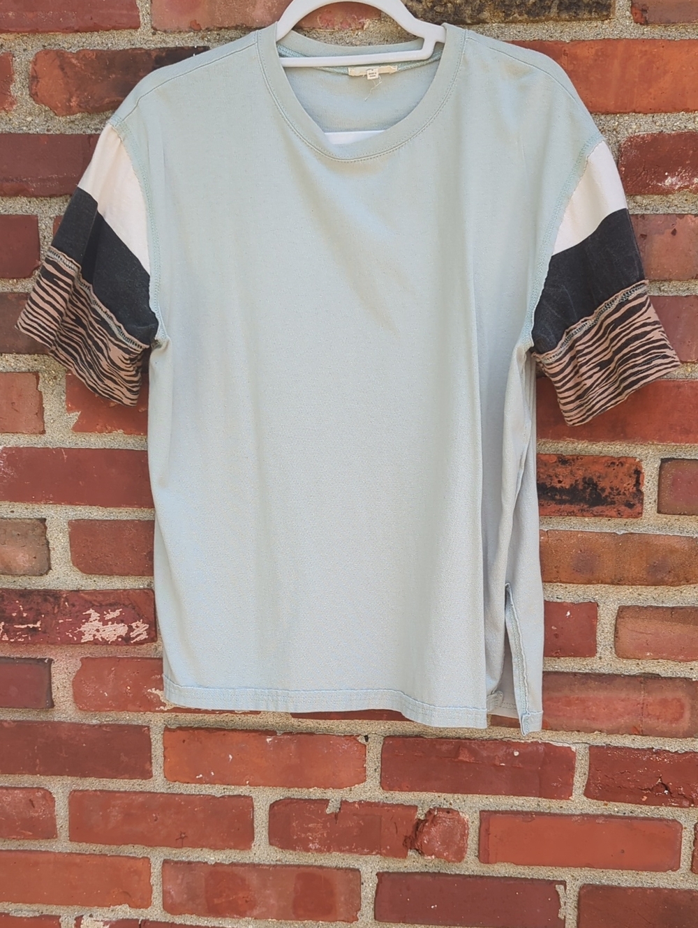 easel Light Blue Tee with Patterned Multi-Color Sleeves